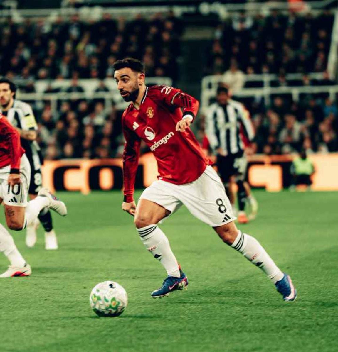 体育社交-65助追平斯特林,B费升至英超历史助攻榜第19位